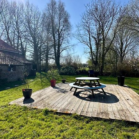Terre & Mer'Veilles 2, Appartement Avec Spa Pour 2 Personnes Favières Extérieur photo